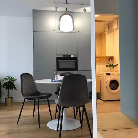New Modern Urban Apartment Bratislava Luaran gambar