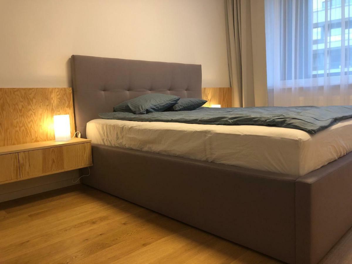 New Modern Urban Apartment Bratislava Luaran gambar